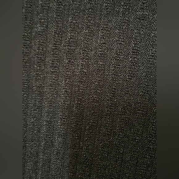 Aritzia Wilfred Free Longsleeve Black XXS Tamu Turtleneck - Picture 3 of 4